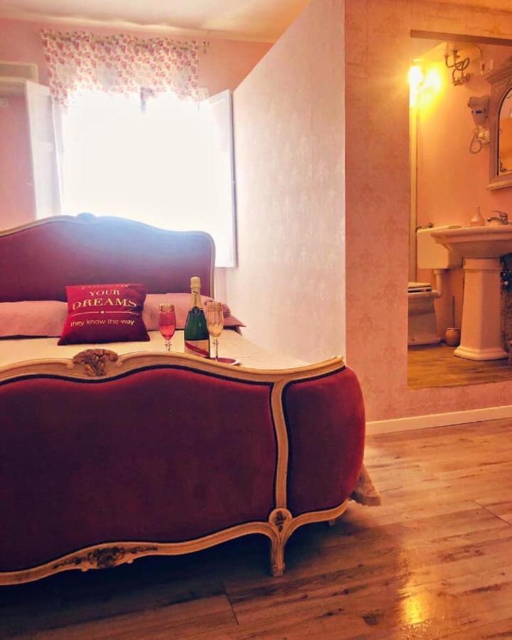 جويا تورو B&B Dimora Chic المظهر الخارجي الصورة